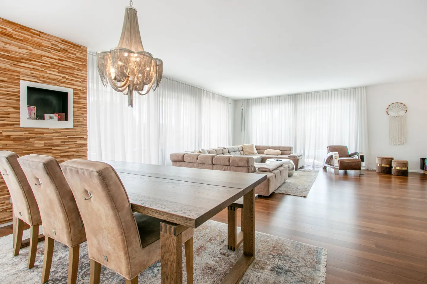 Exclusive 5.5-room single-family house with pool and breathtaking views - Photo 7 of 24