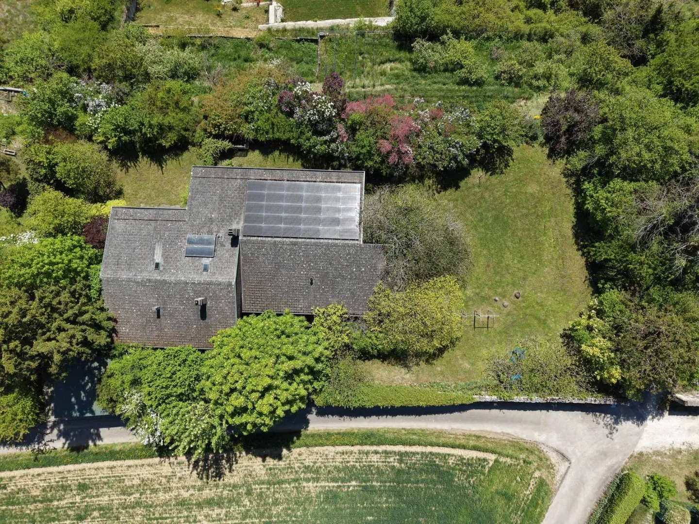 Villa Charmante avec Vue sur le Lac - Photo 3 sur 13