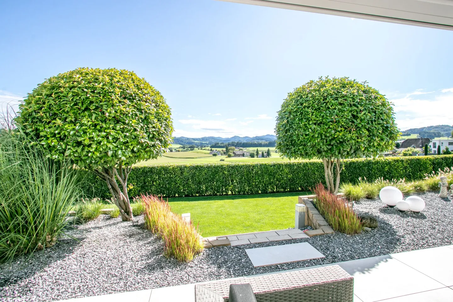 Exclusive 5.5-room single-family house with pool and breathtaking views - Photo 18 of 24