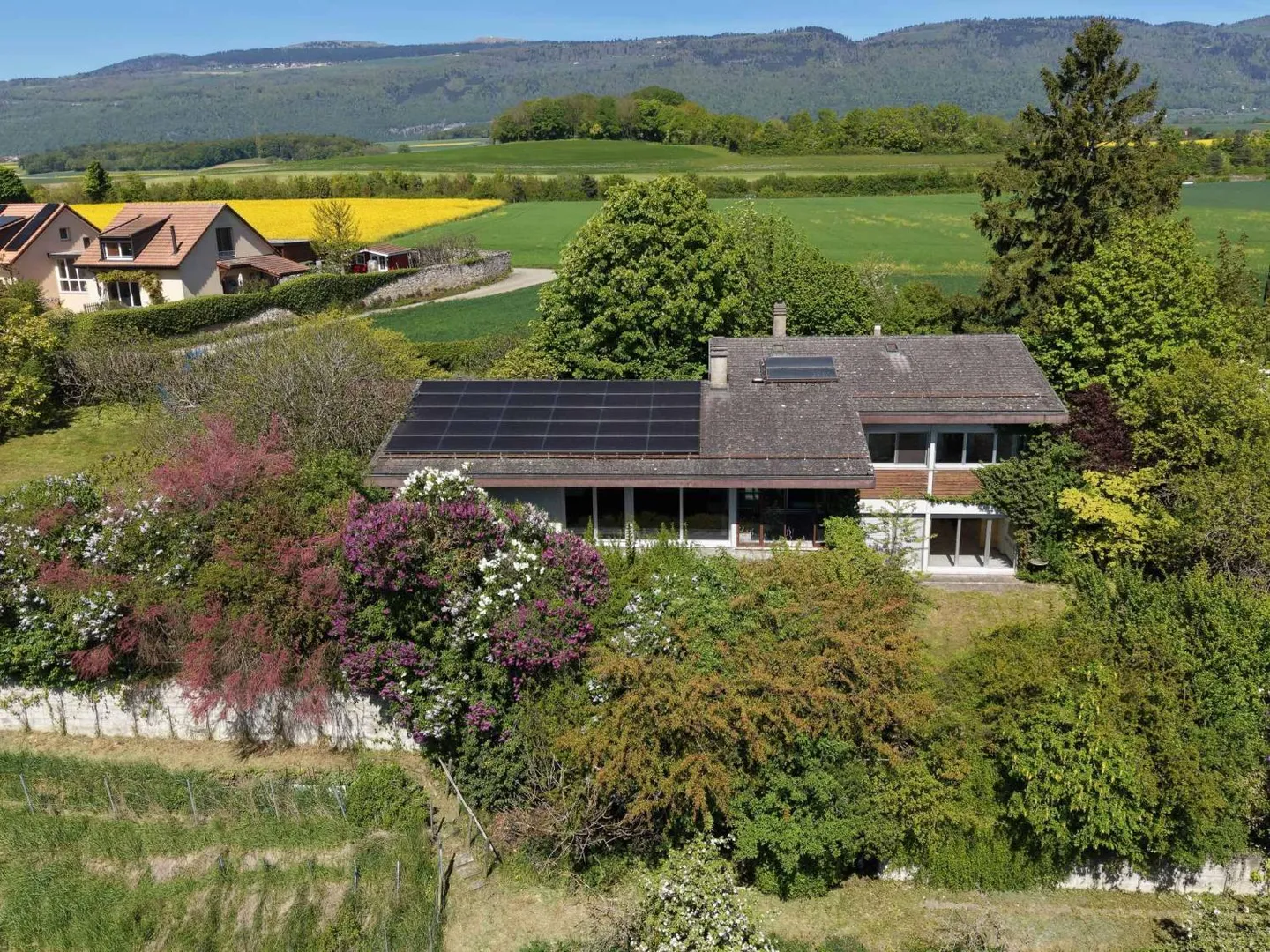 Villa Charmante avec Vue sur le Lac - Photo 12 sur 13