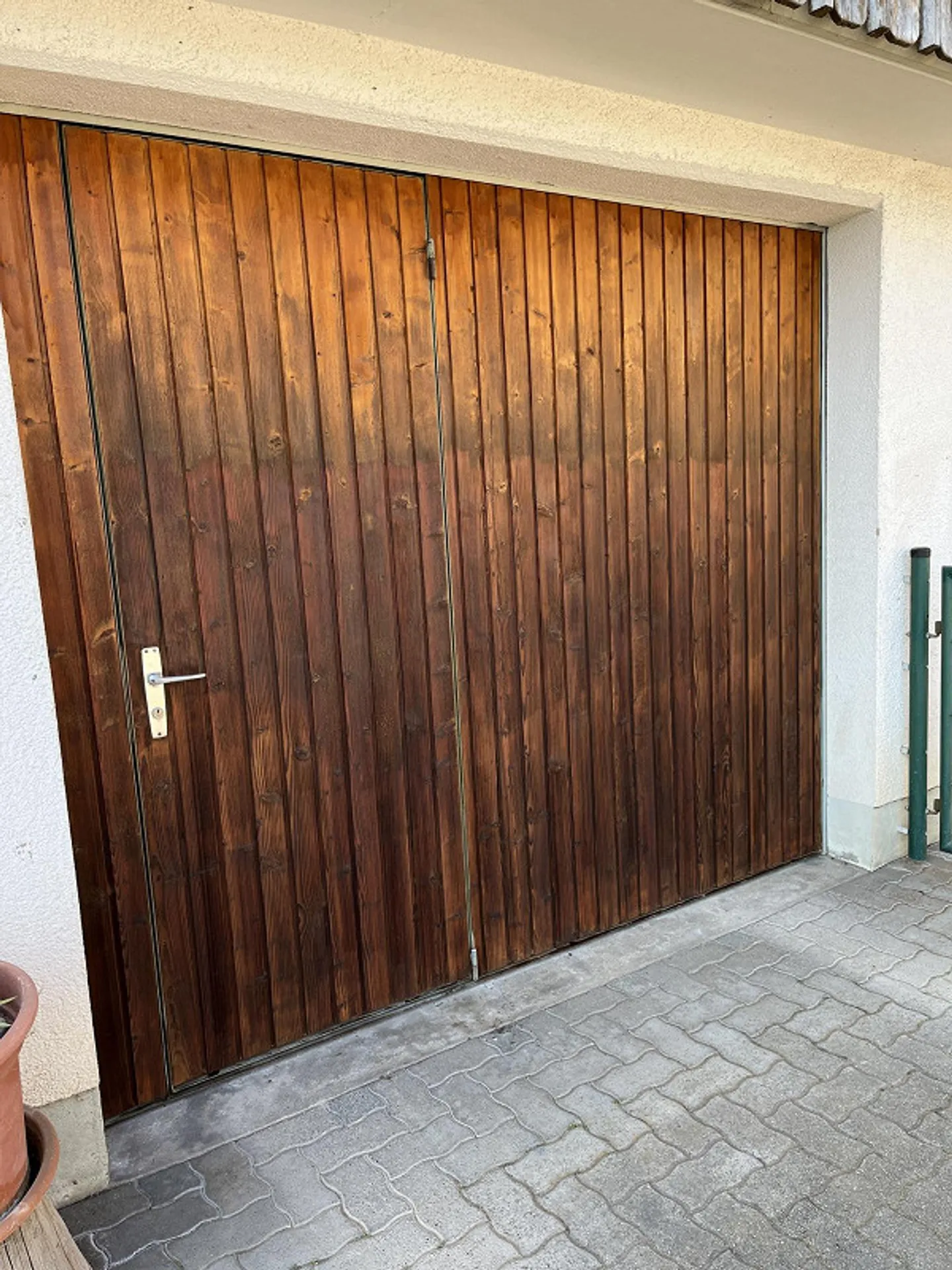 Single garage / Garage box - Photo 2 of 2