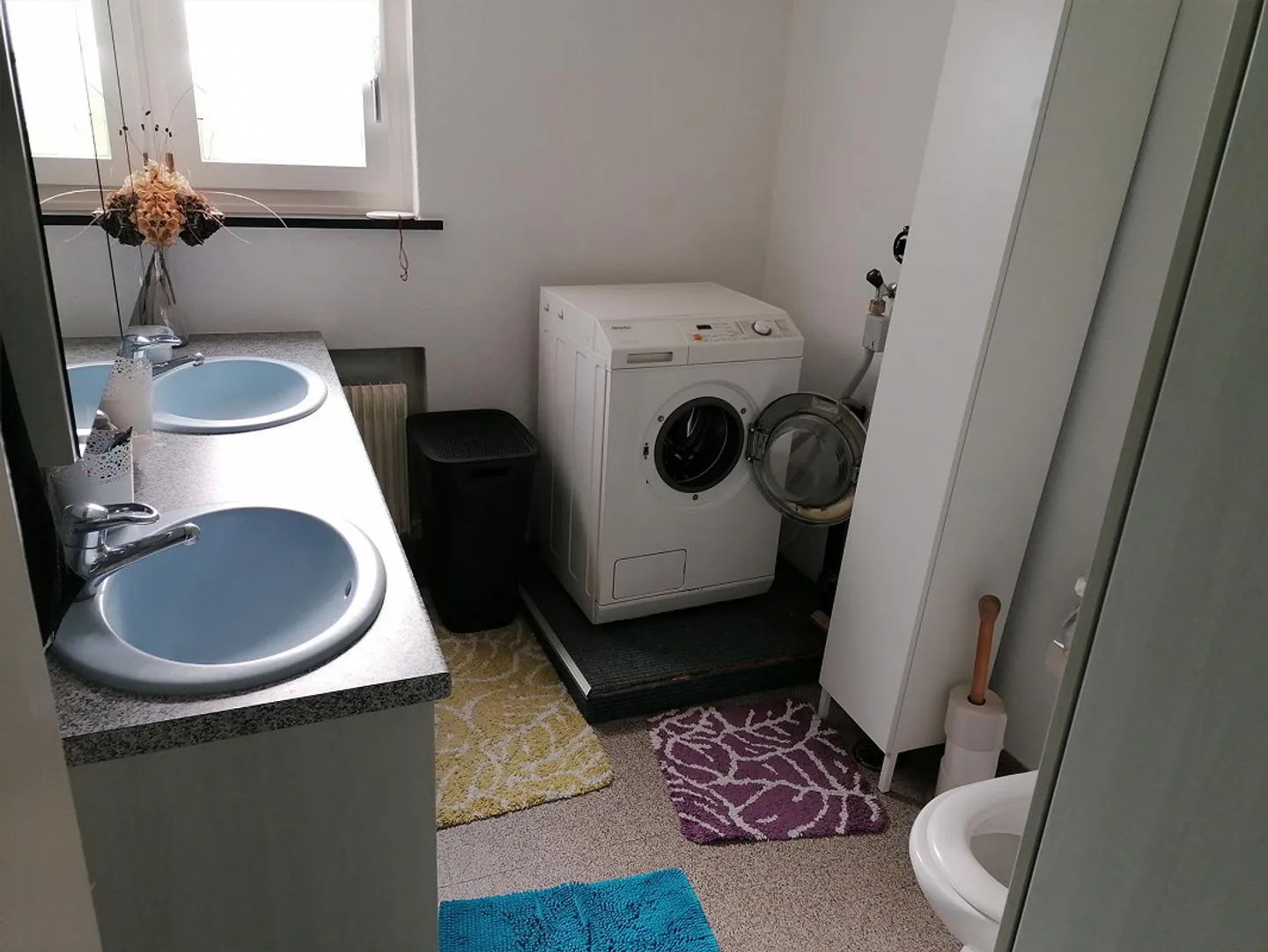 Charmantes Einfamilienhaus mit grossem Umschwung und Swimmingpool - Foto 7 von 19