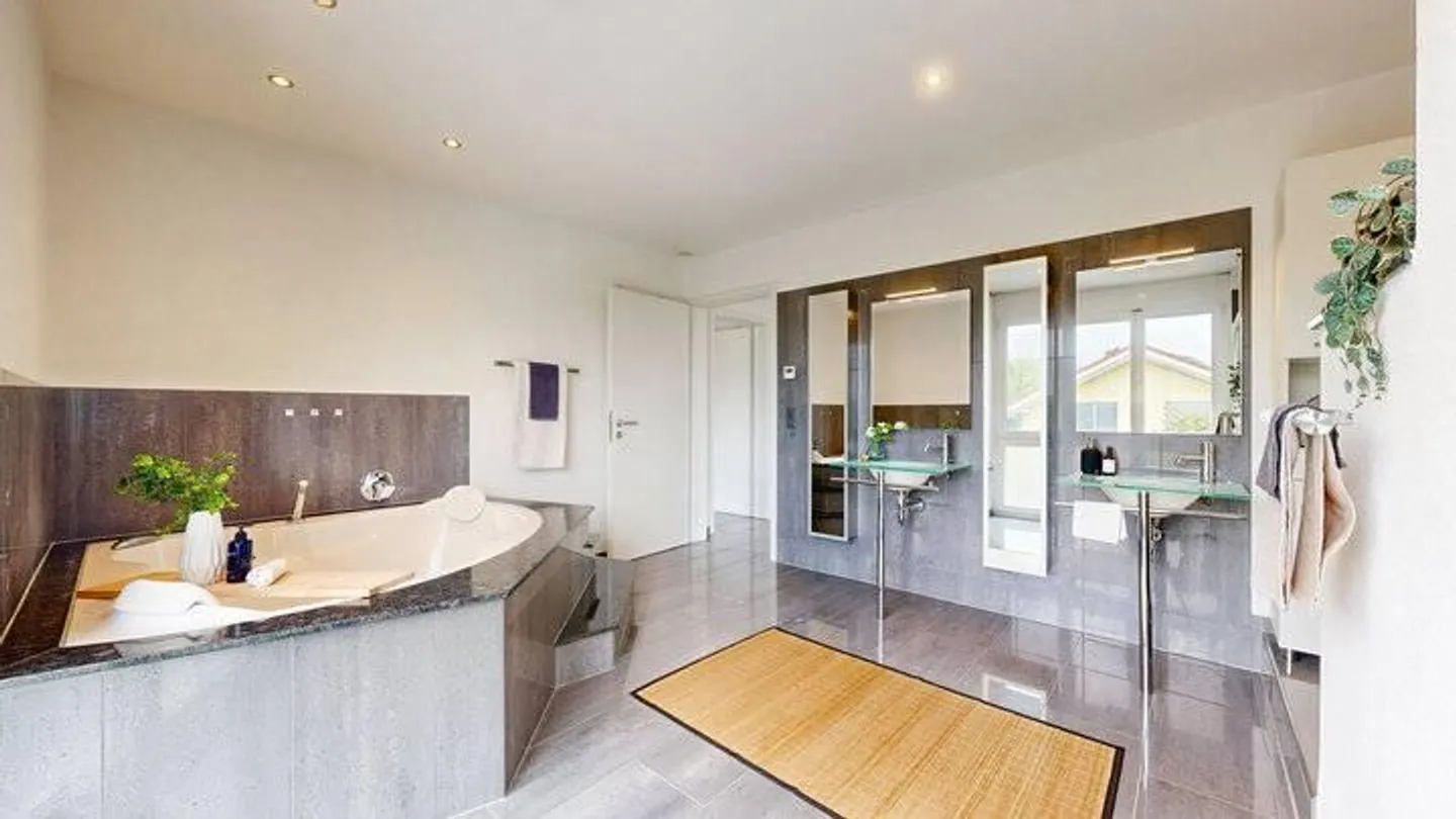 Luxuriöse Villa mit Wellnessbereich - Foto 6 von 9