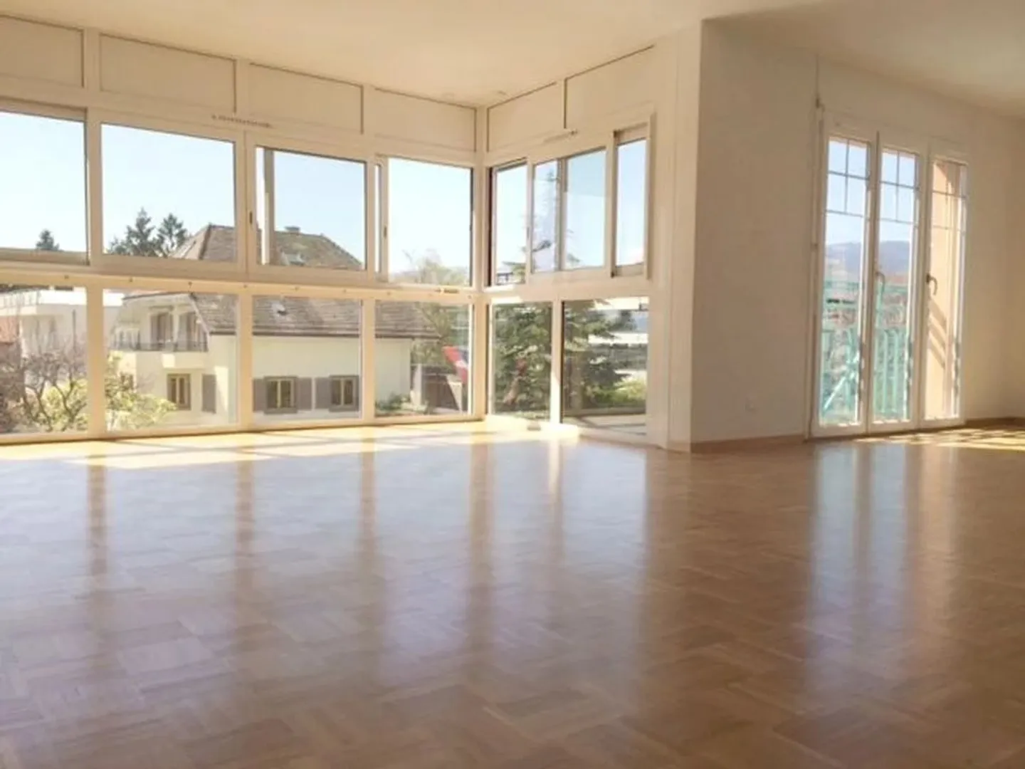 Appartement 4.5 pièces - Photo 2 sur 6