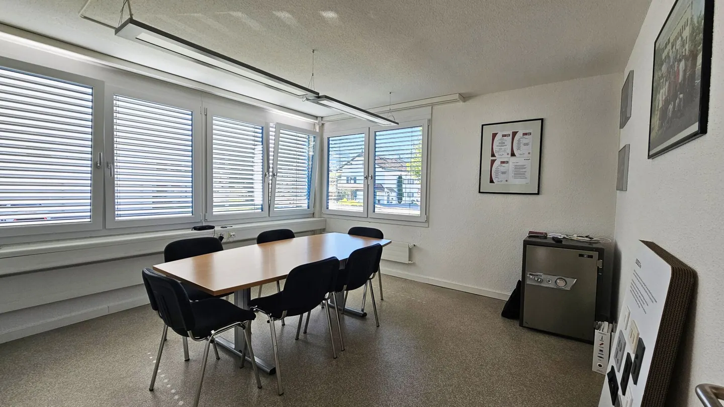 Spazi per uffici e commerciali attraenti ad Altendorf - flessibili, luminosi e convenienti - Foto 2 di 8