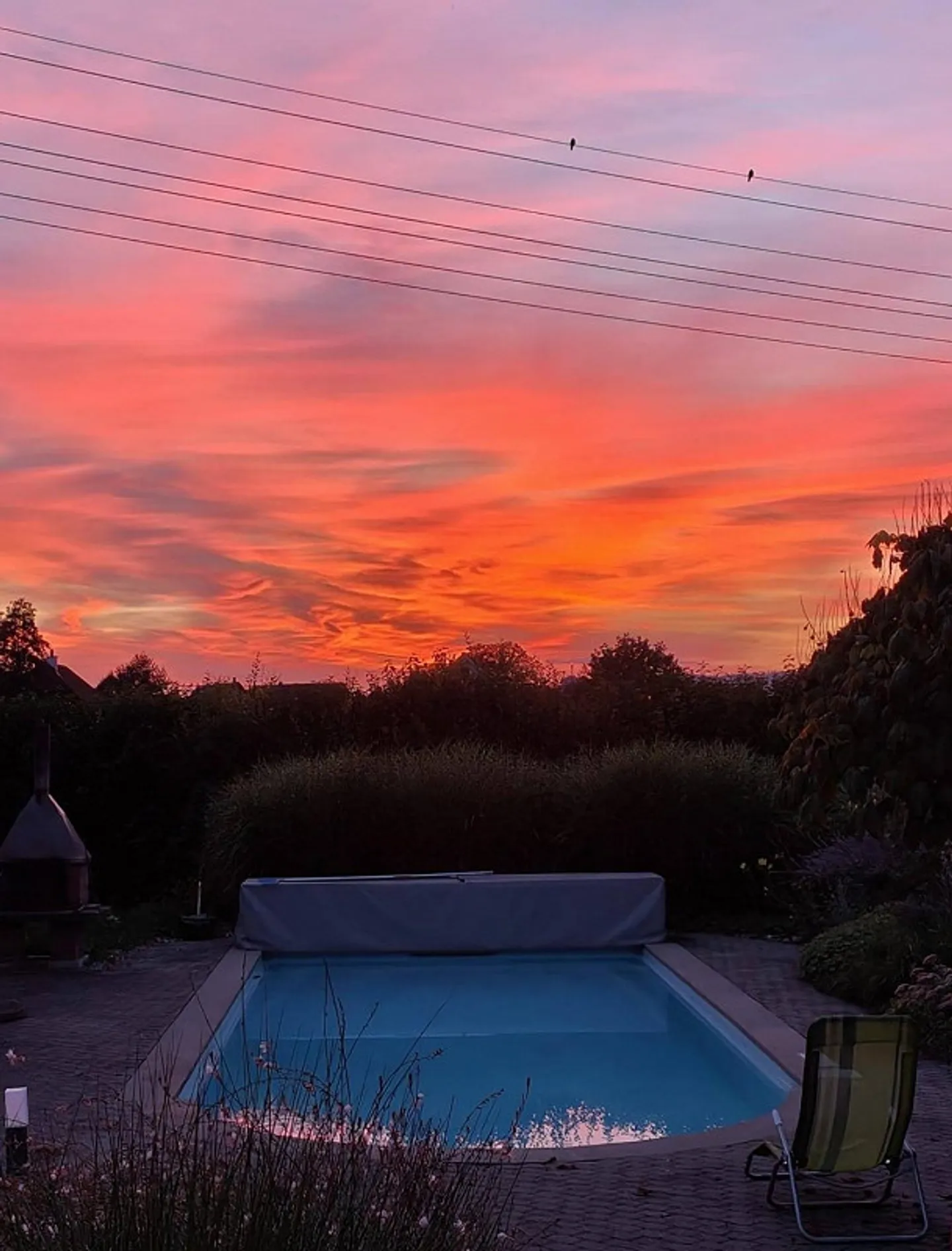 Charmantes Einfamilienhaus mit grossem Umschwung und Swimmingpool - Foto 17 von 19