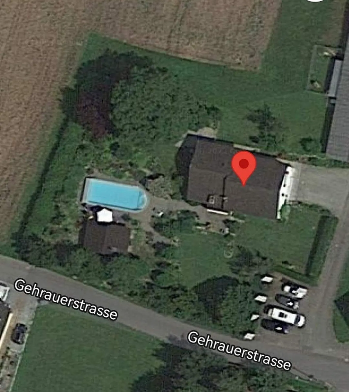 Charmantes Einfamilienhaus mit grossem Umschwung und Swimmingpool - Foto 18 von 19