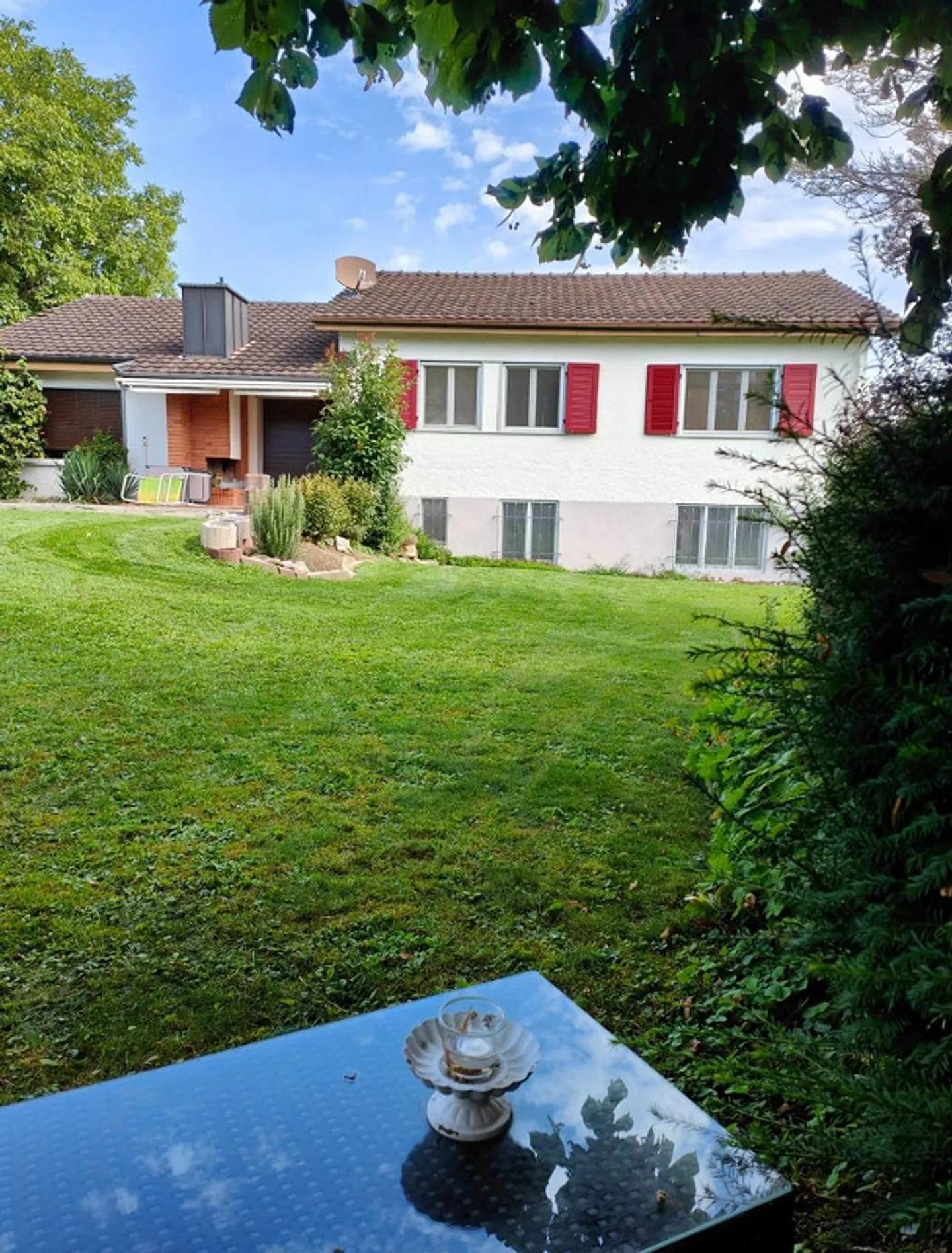 Charmantes Einfamilienhaus mit grossem Umschwung und Swimmingpool - Foto 19 von 19