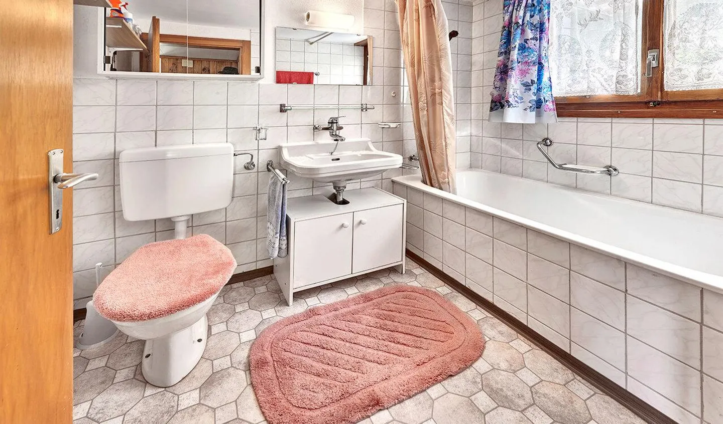Maison individuelle avec potentiel de développement au-dessus du lac - Photo 6 sur 9