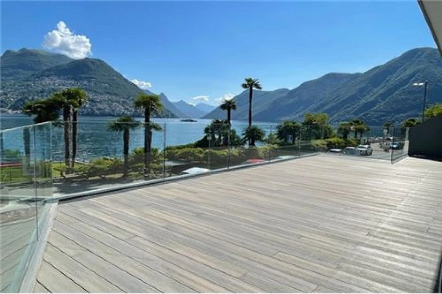 Appartamento di lusso al lago - Foto 1 di 18