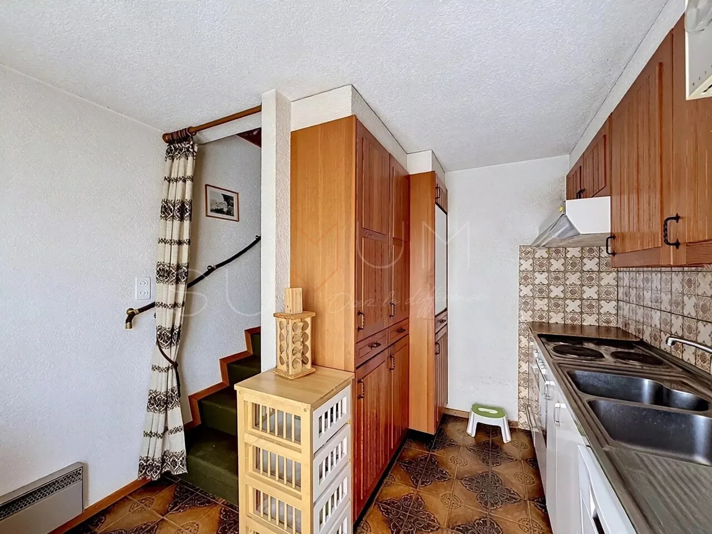 Exclusivity - 5 minutes from Ovronnaz, authentic chalet with no overlooking - Photo 8 of 13
