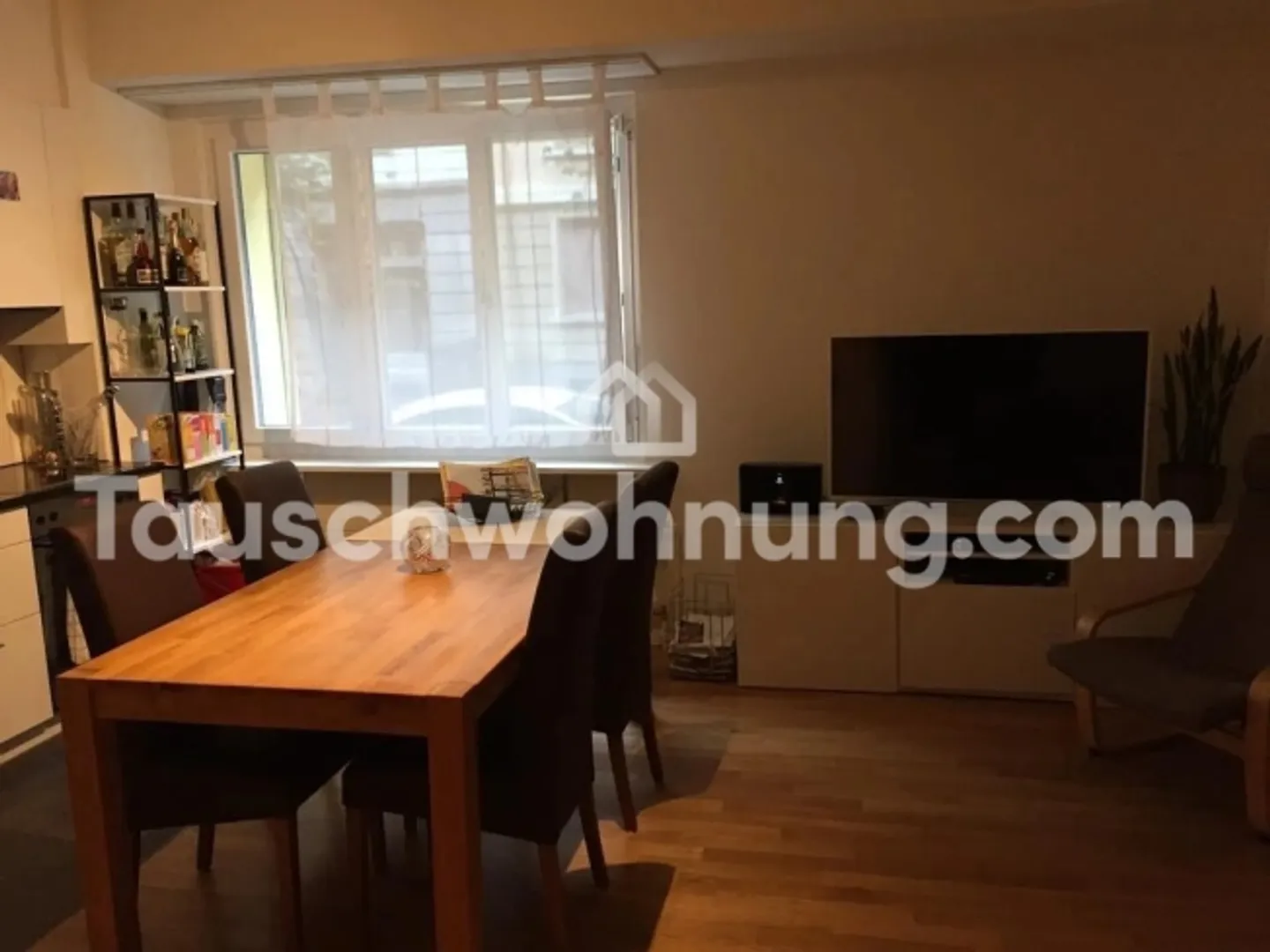 [APPARTAMENTO IN SCAMBIO] Appartamento 2 locali a Wiedikon - Foto 2 di 4