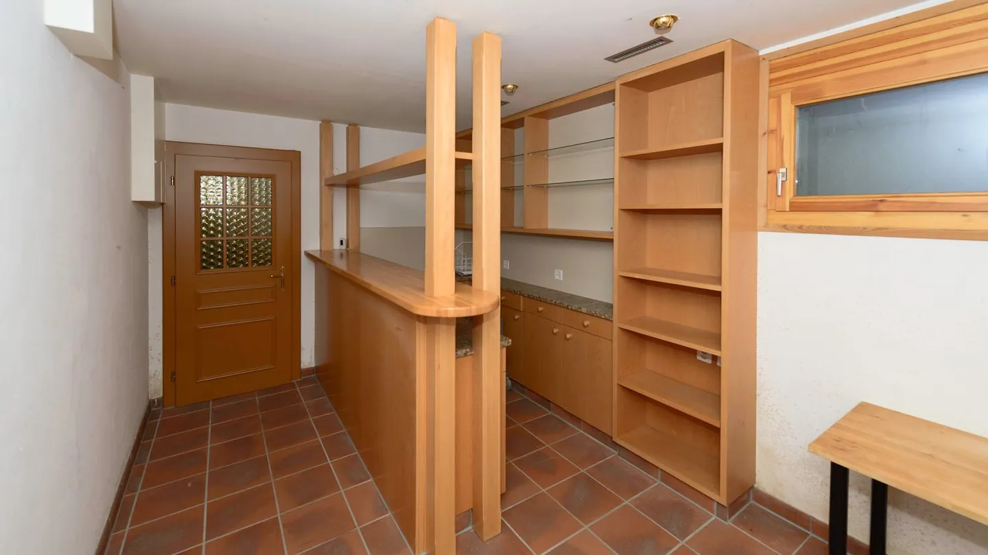 Einfamilienhaus mit Pool & Wintergarten - Foto 18 von 20