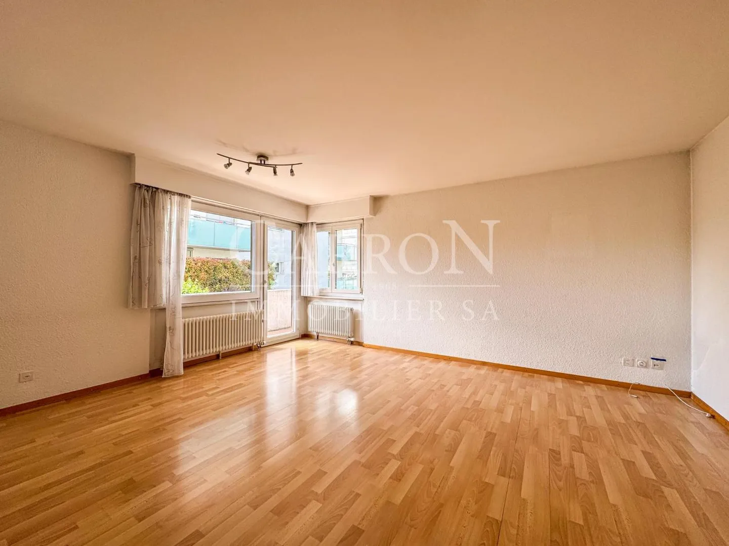 Magnifico appartamento di 4,5 stanze nel cuore di Châteauneuf-Sion - Foto 3 di 8