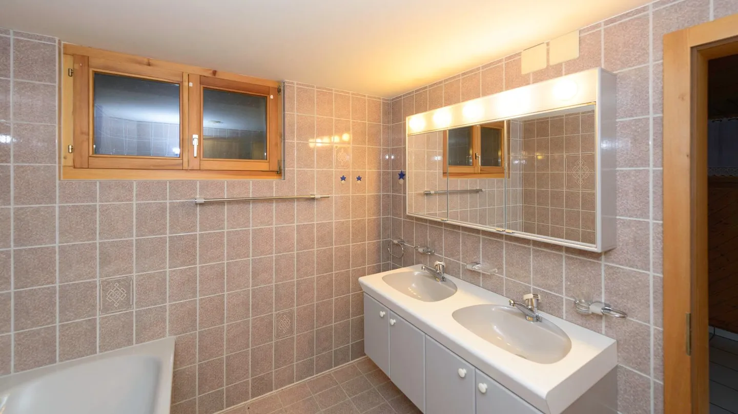 Einfamilienhaus mit Pool & Wintergarten - Foto 16 von 20