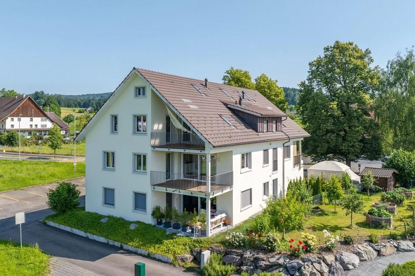 Modernes Apartment mit herrlichem Blick - Foto 1 von 8