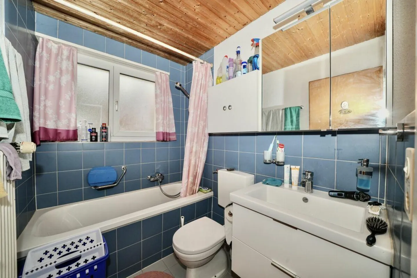 Grosszügige Wohnung mit Wintergarten - Foto 8 von 8