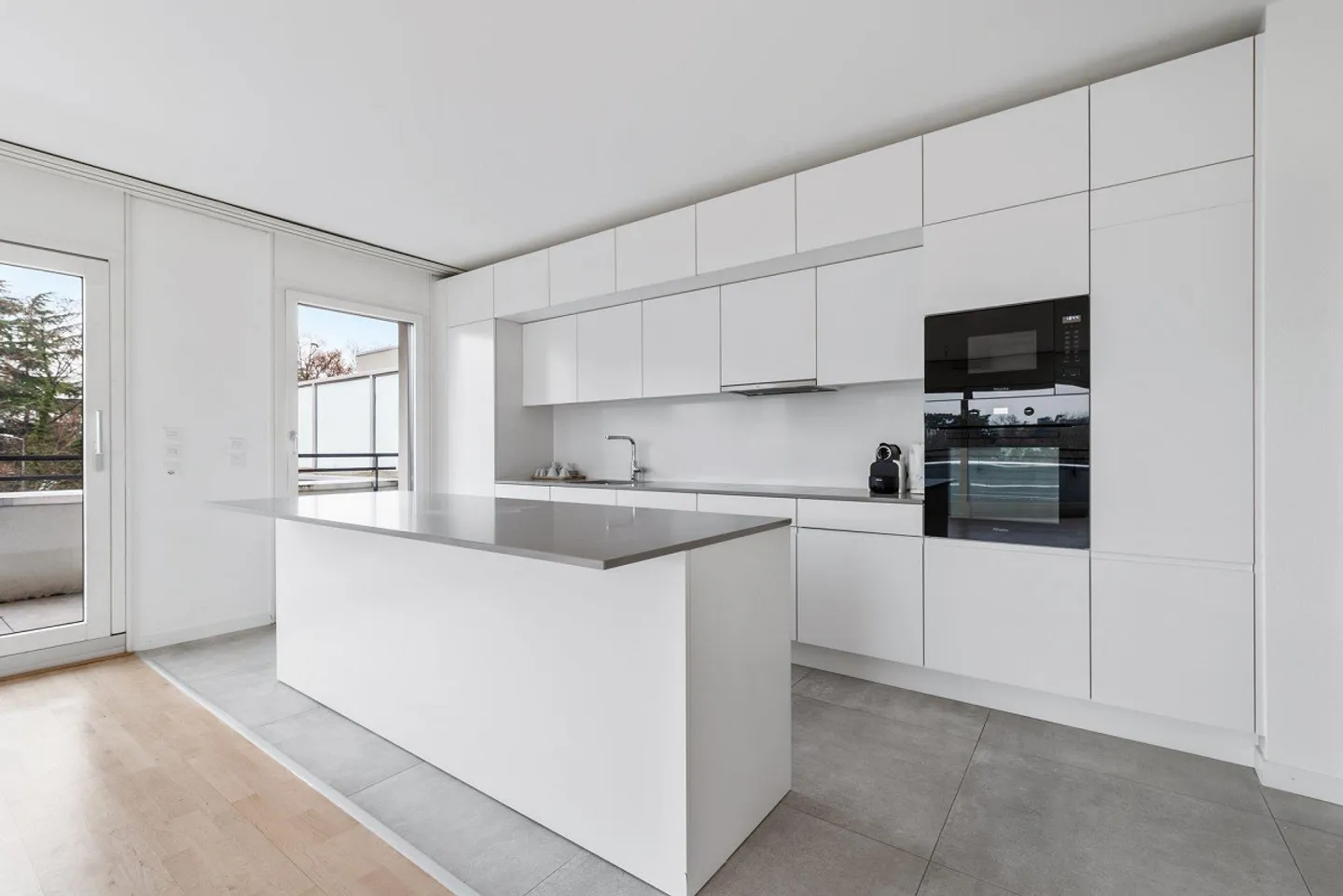 Magnifique appartement de haut standing - Photo 2 sur 7