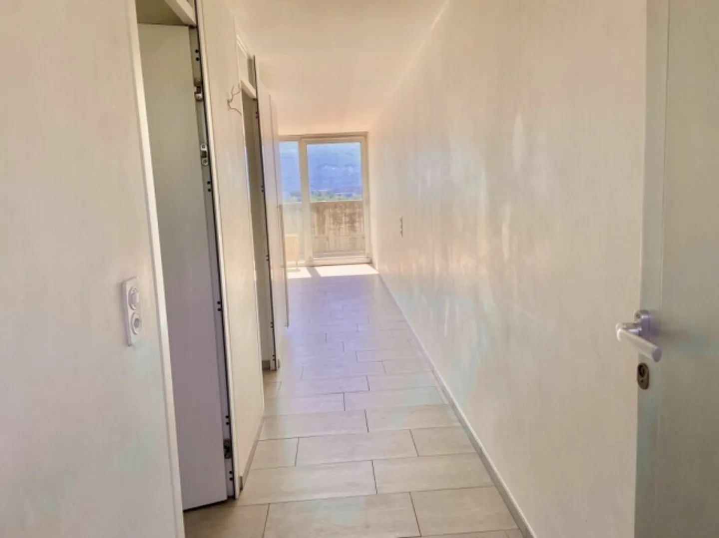 «Quartiere Moneral App. 510 - 2,5 locali completamente rinnovato» - Foto 5 di 20