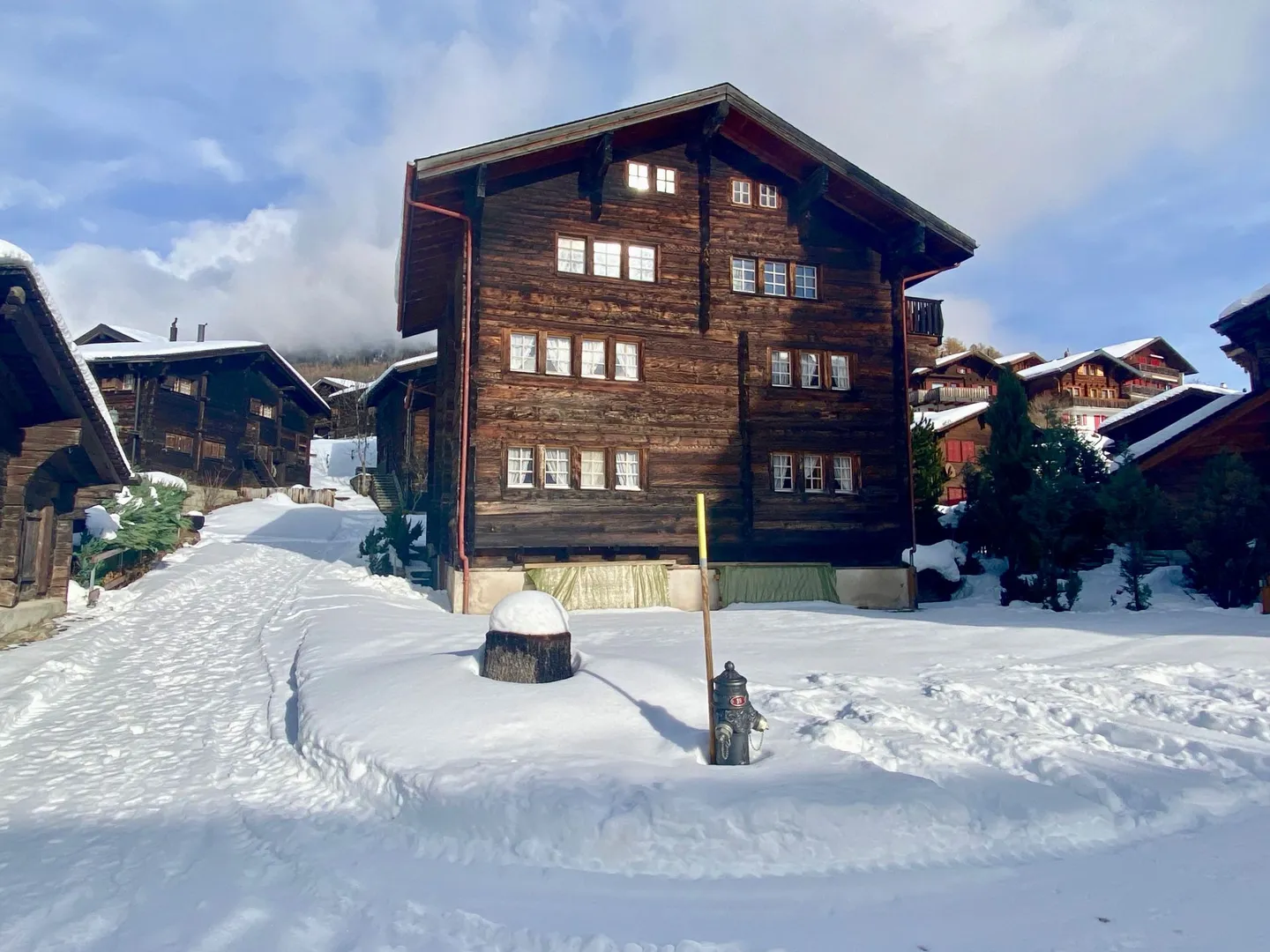 Single house for sale - Photo 2 of 13