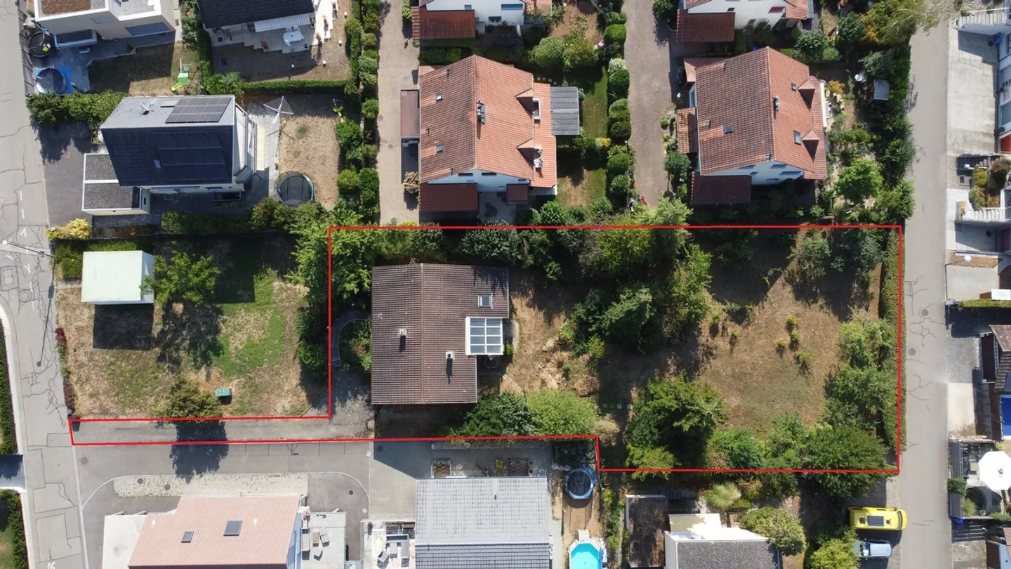 Property for sale - Photo 1 of 5