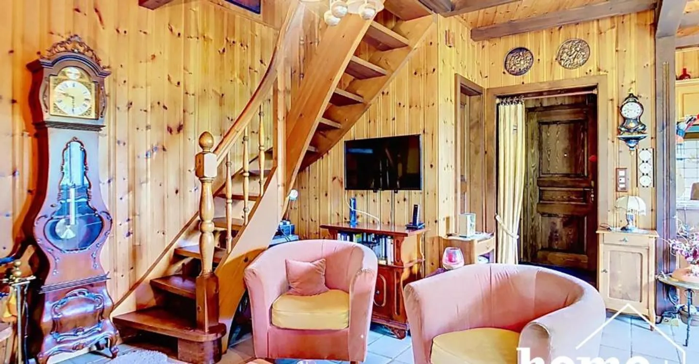 Chalet with character and view - Photo 5 of 10