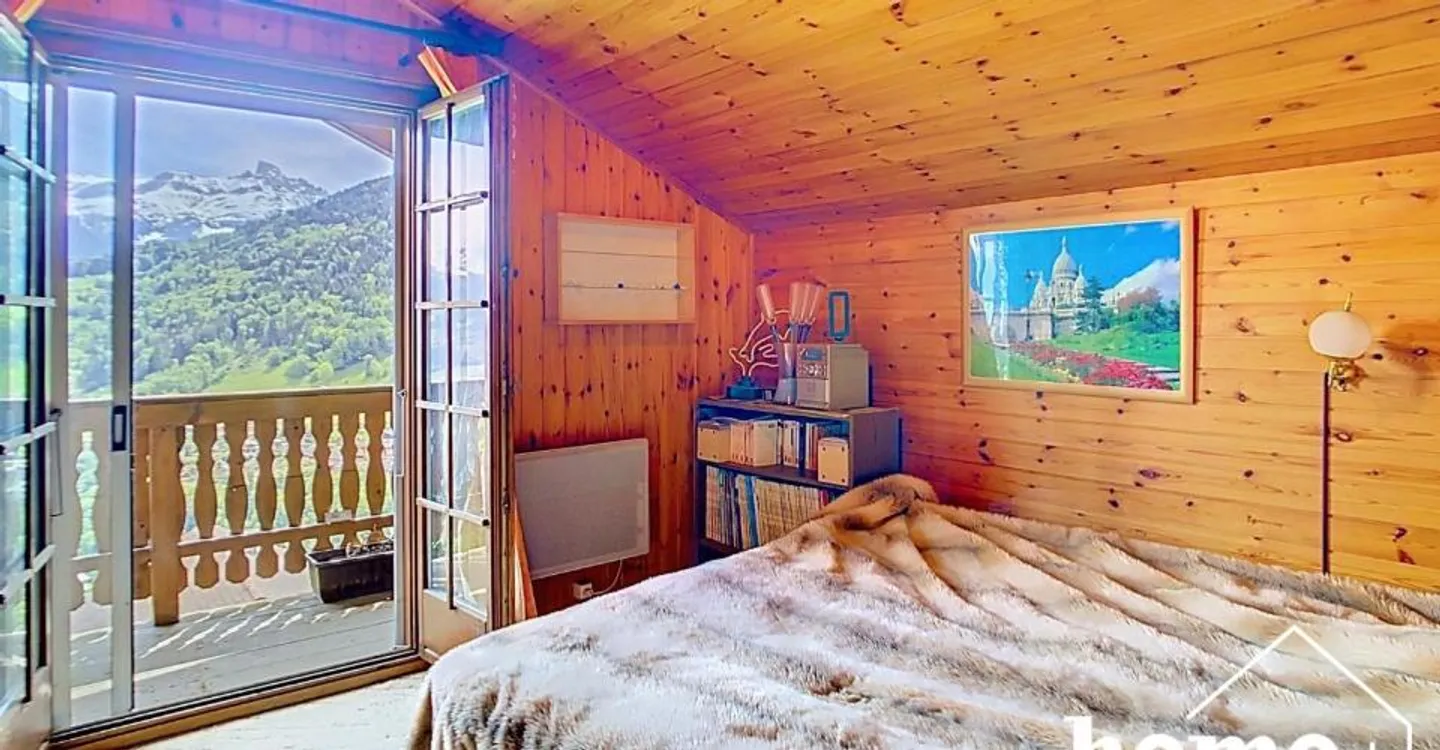 Chalet with character and view - Photo 7 of 10