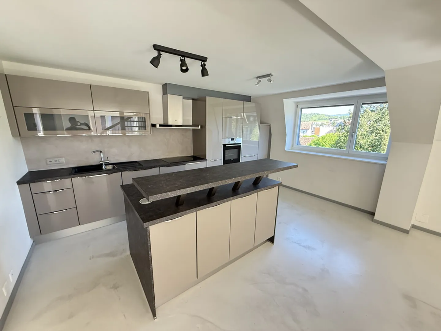 Magnifico duplex ristrutturato - 3 mesi di affitto netto offerti - Foto 5 di 11
