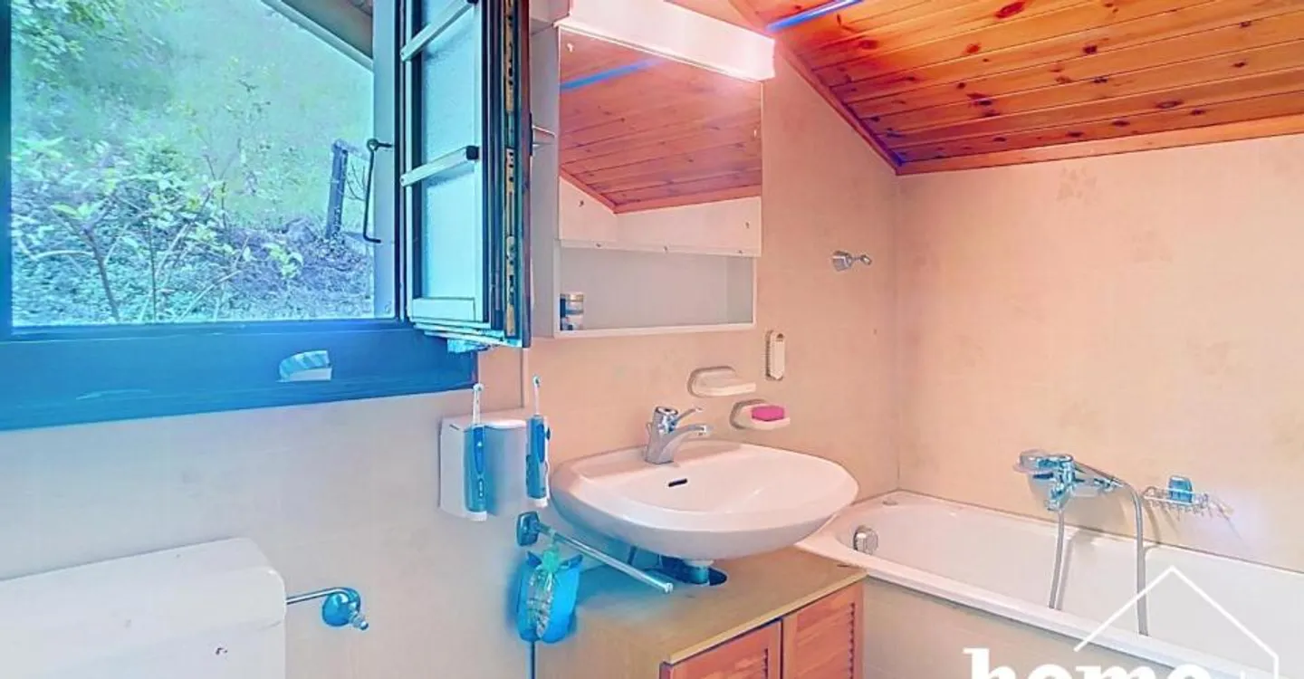Chalet with character and view - Photo 10 of 10