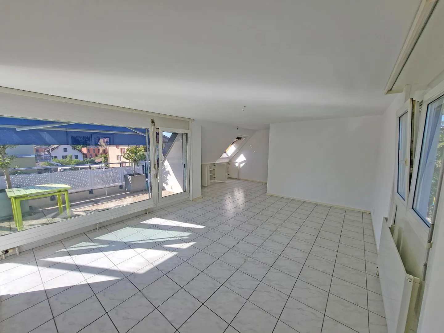 Charming Apartment with Terraces - Photo 1 of 8
