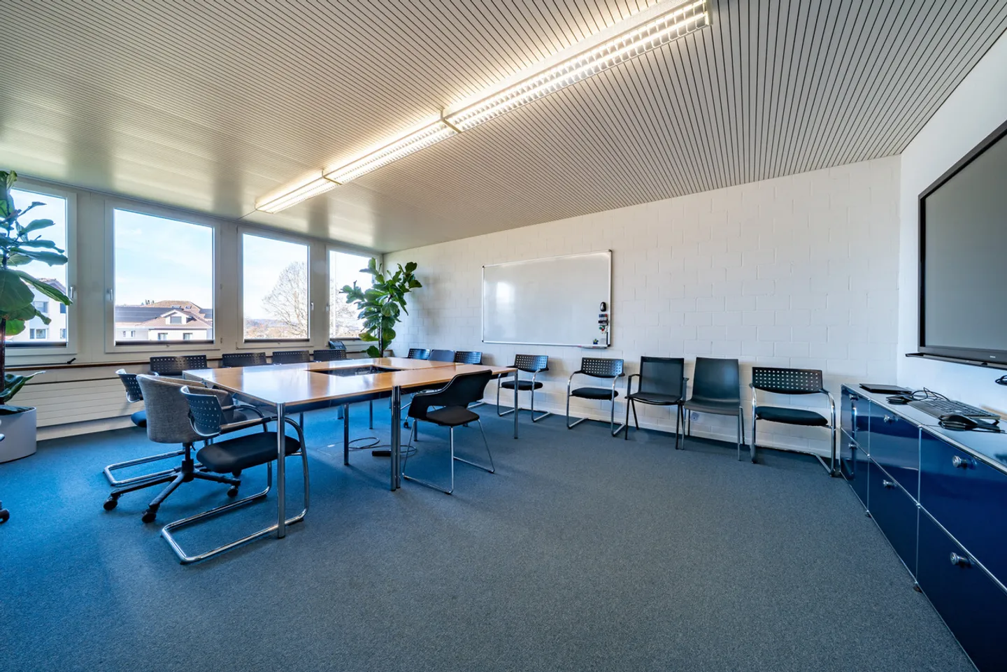 Espace de bureau attrayant à louer - Photo 4 sur 9