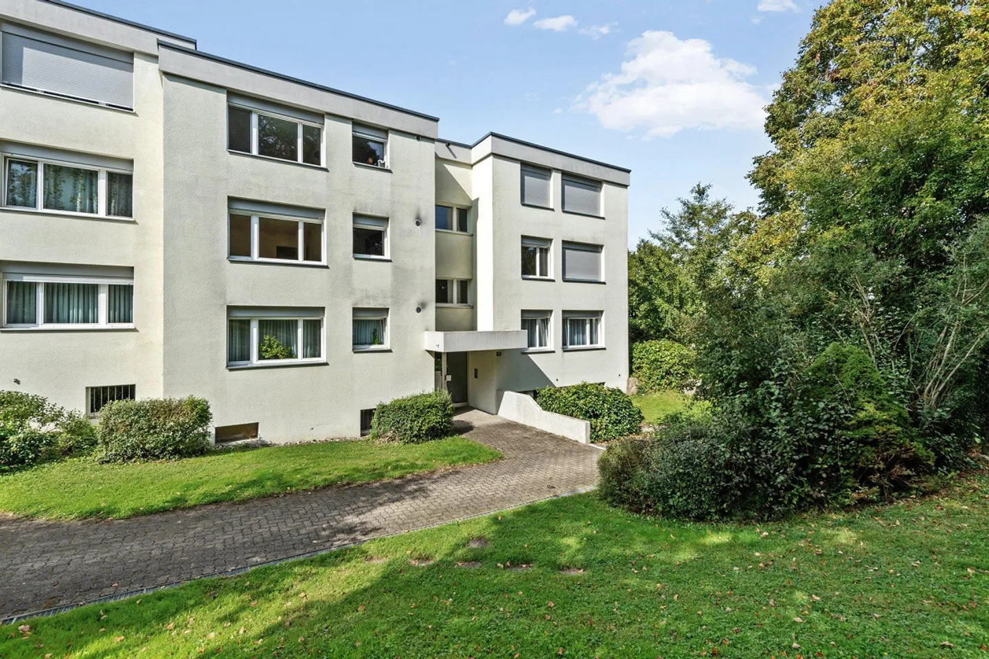 In schöner und ruhiger Siedlung wohnen. - Foto 1 von 6