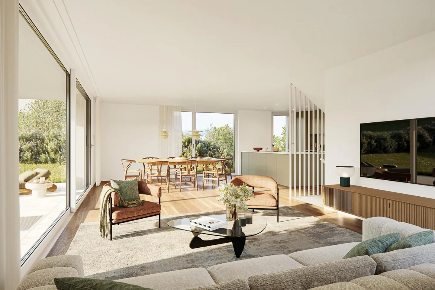 Exclusive Single-Family Home in a Quiet Family Neighborhood - Photo 3 of 6