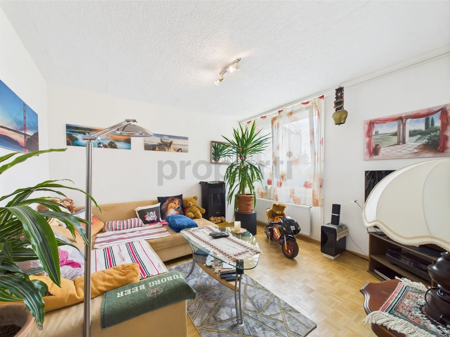 Living with a View - 3.5-Room Penthouse Apartment in Grenchen, Canton SO - Photo 1 of 11
