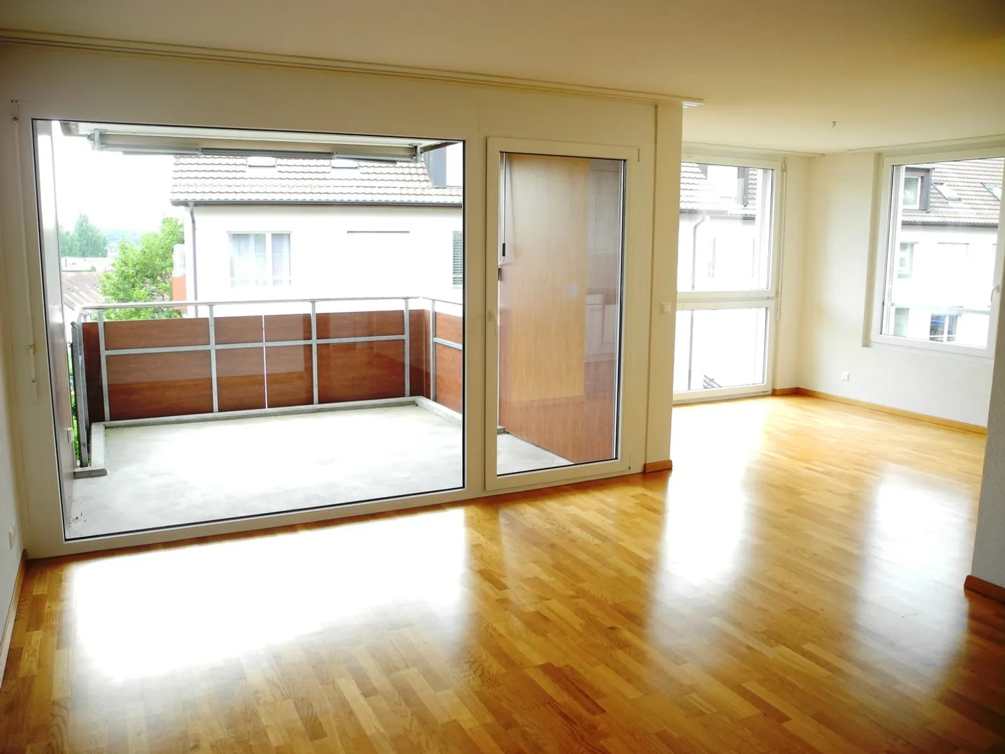 Appartement moderne et lumineux dans un environnement familial - Photo 2 sur 8