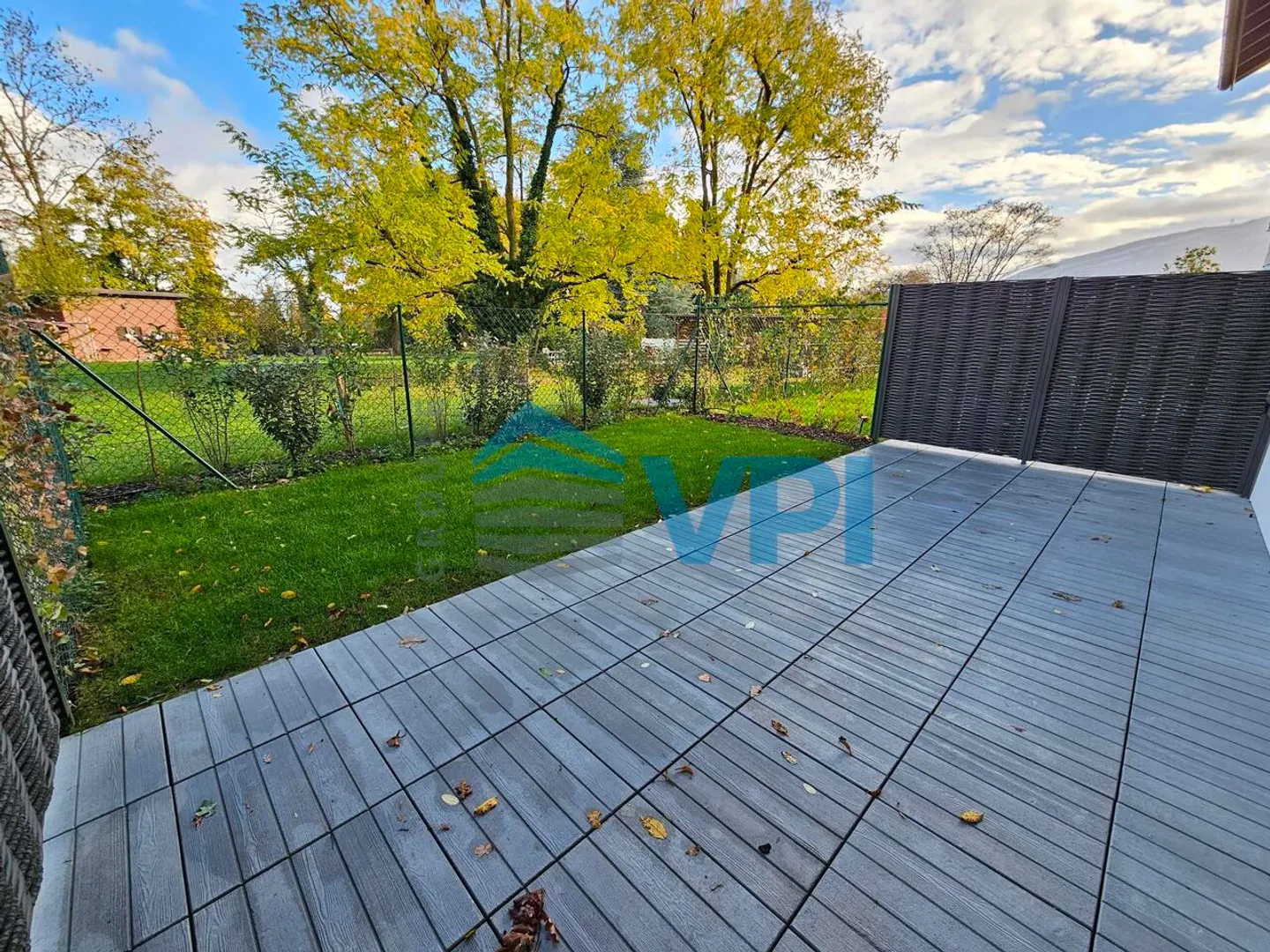 Belle maison jumelée de 6 pièces avec terrasse et jardin privés à B - Photo 7 sur 13