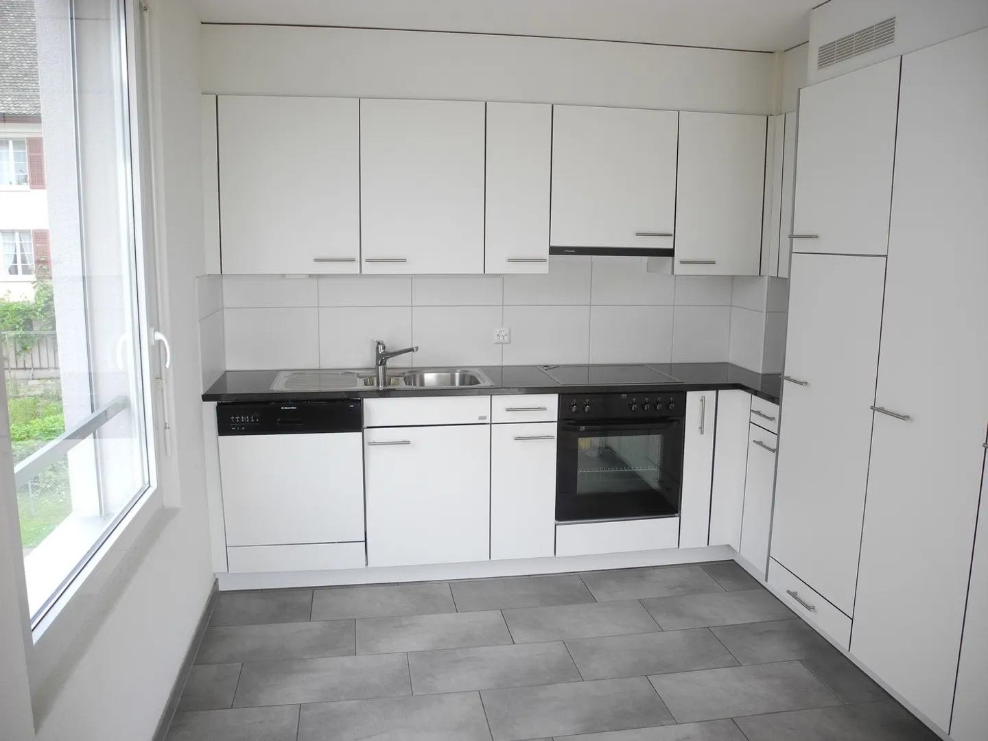 Appartement moderne et lumineux dans un environnement familial - Photo 5 sur 8