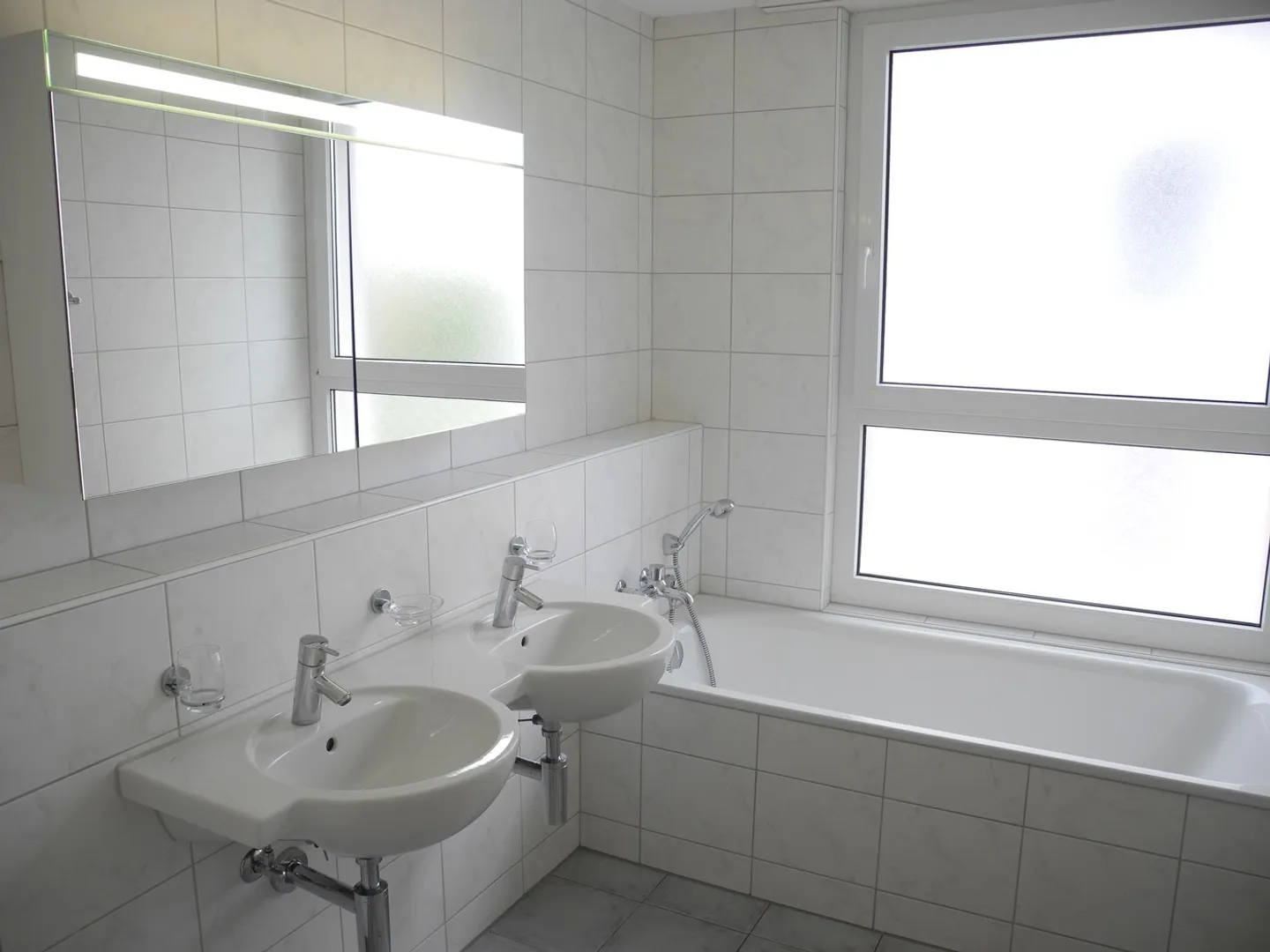 Appartement moderne et lumineux dans un environnement familial - Photo 6 sur 8