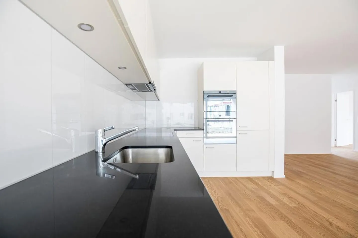Bright 4.5-room apartment in a quiet location - Photo 4 of 9