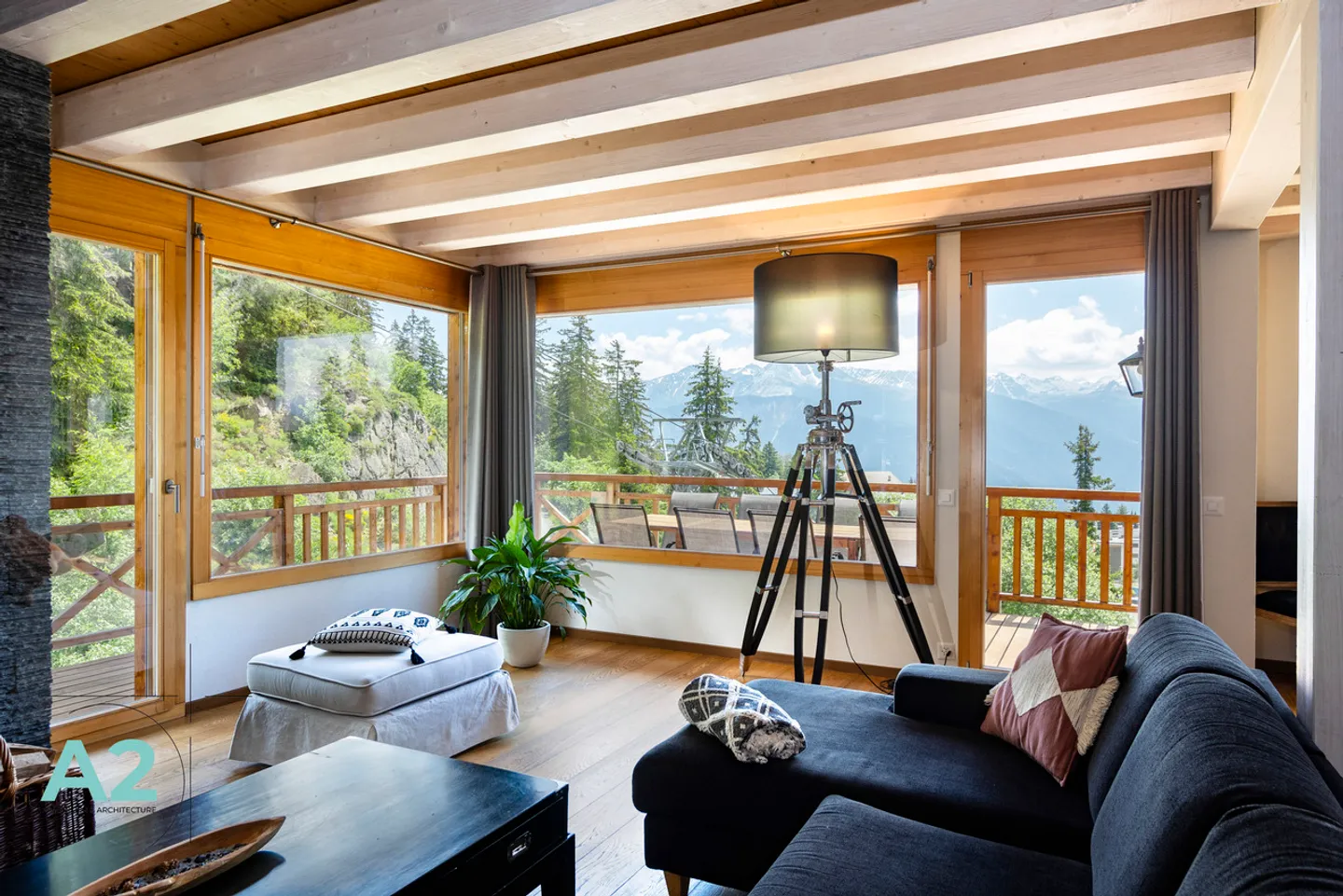 LUXUSCHALET ZU VERMIETEN AM FUSS DER PISTEN - Foto 3 von 24