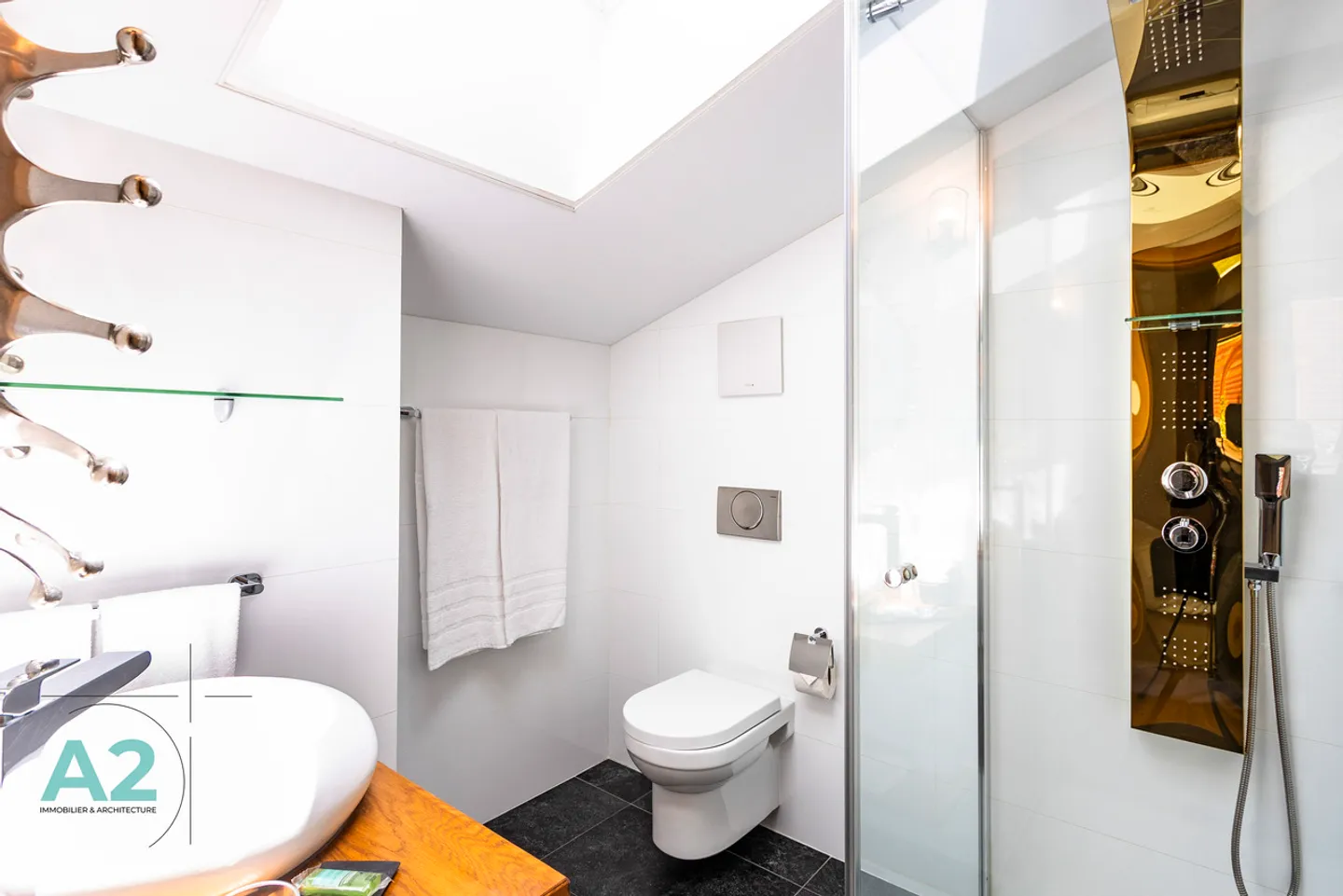 LUXUSCHALET ZU VERMIETEN AM FUSS DER PISTEN - Foto 18 von 24