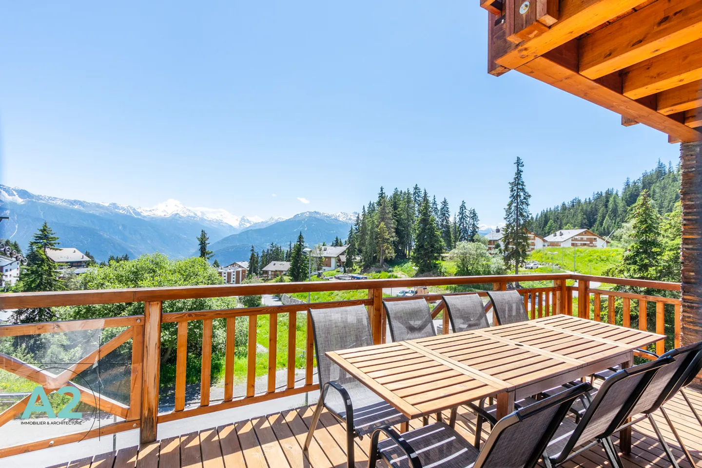 LUXUSCHALET ZU VERMIETEN AM FUSS DER PISTEN - Foto 8 von 24