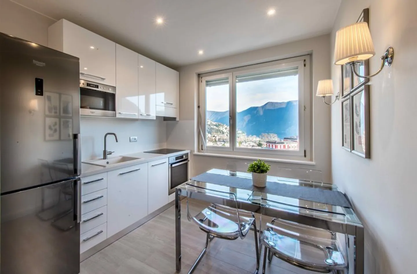 2½ ZI-WOHNUNG IN LUGANO (TI), MÖBLIERT, TEMPORÄR - Foto 3 von 9