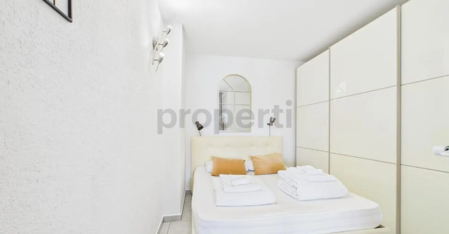 Appartement de 2,5 pièces avec vue sur le lac et piscine en copropriété  idéal comme résidence principale, secondaire ou investissement pour locations de courte durée ! - Photo 6 of 10