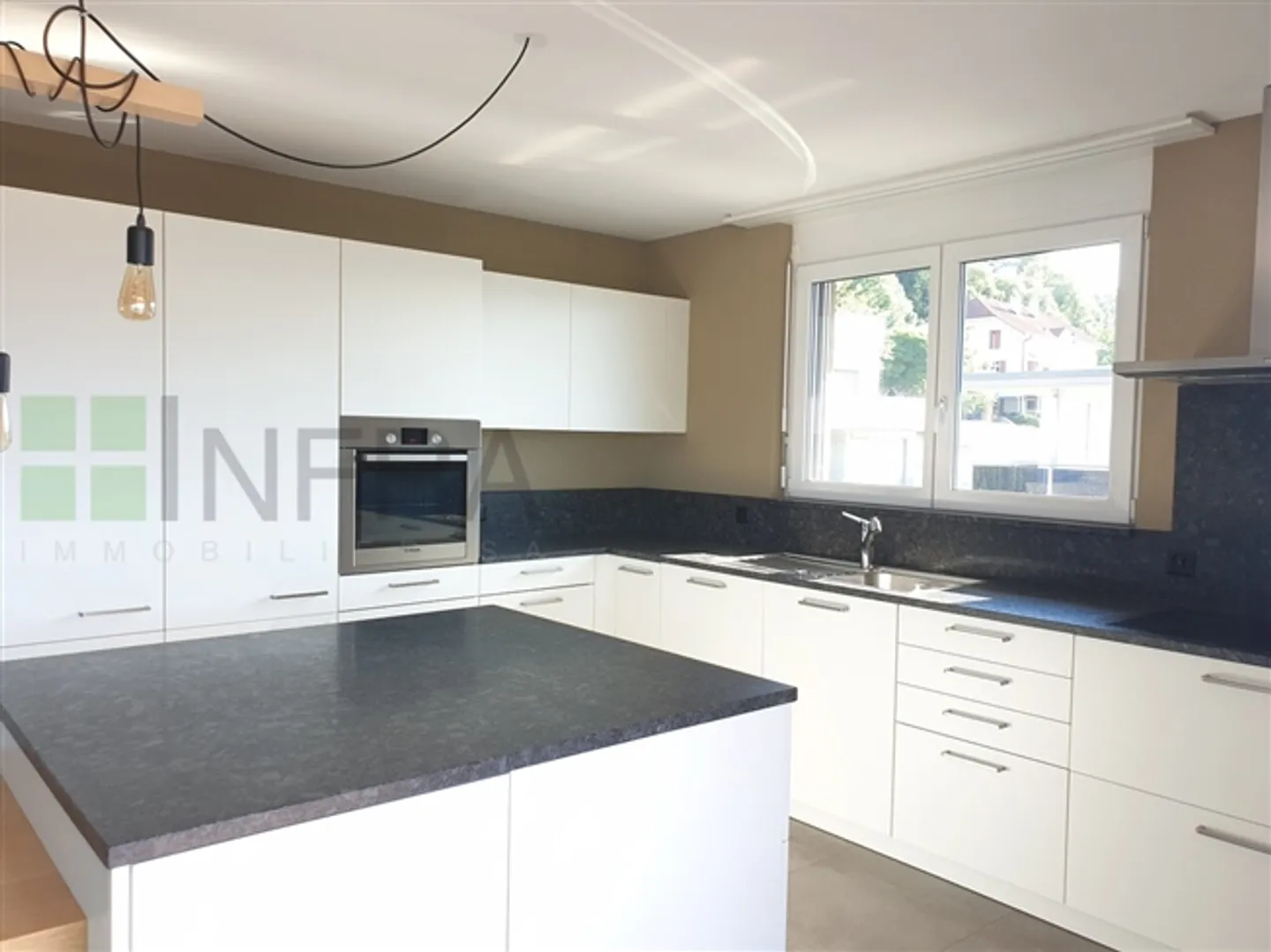 «Wunderschönes Penthouse mit 3,5 Zimmern - 96 m2» - Foto 5 von 14