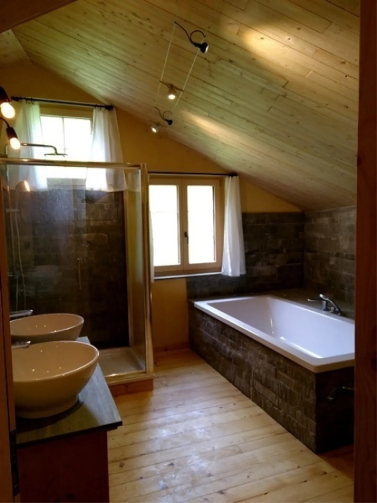 4½ ROOM HOUSE IN VIGNOGN (GR), FURNISHED, TEMPORARY - Photo 4 of 10