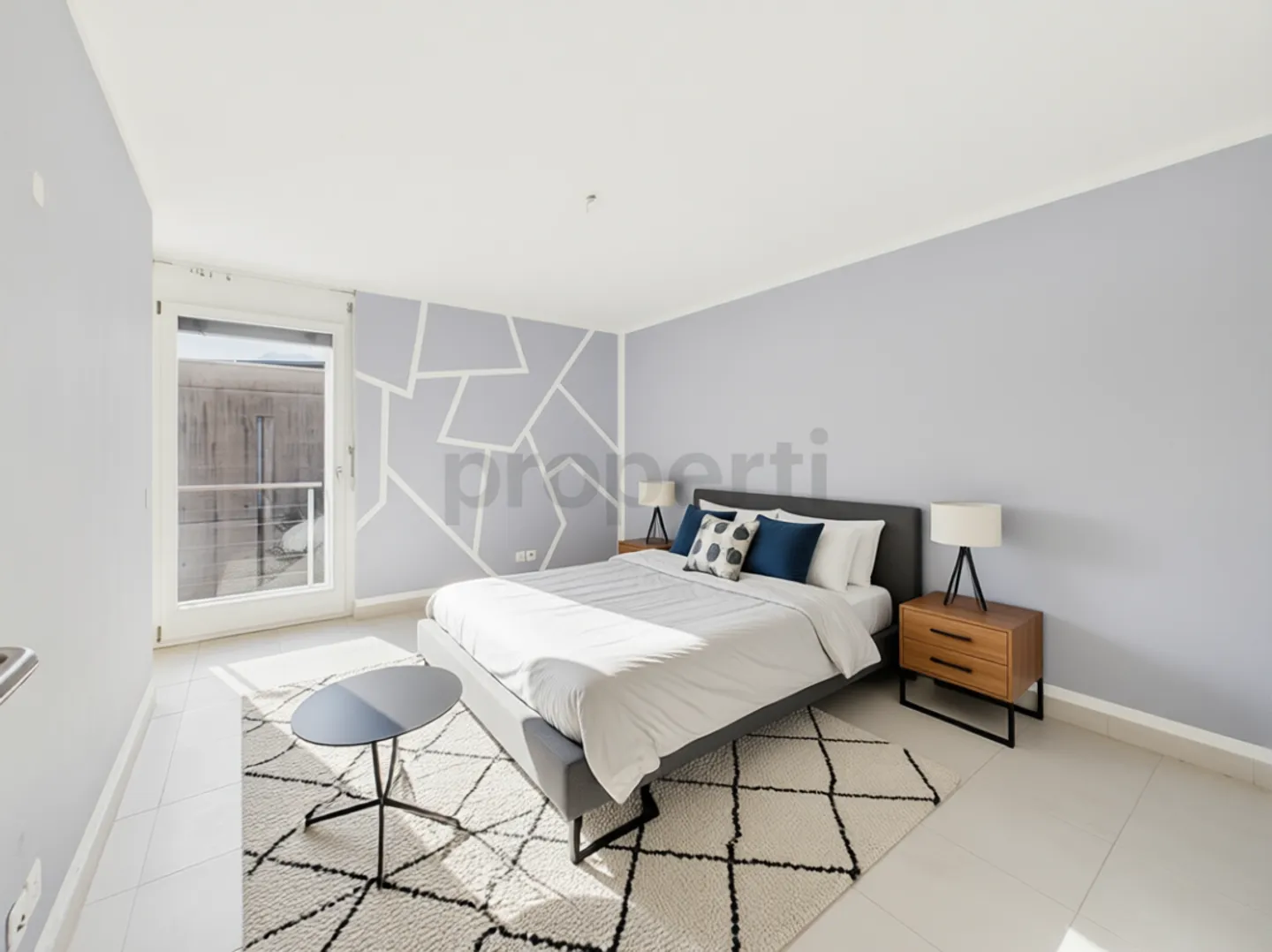 We are selling a beautiful, spacious house in Brione sopra Minusio with pool and garden. (No lake view) - Photo 7 of 11