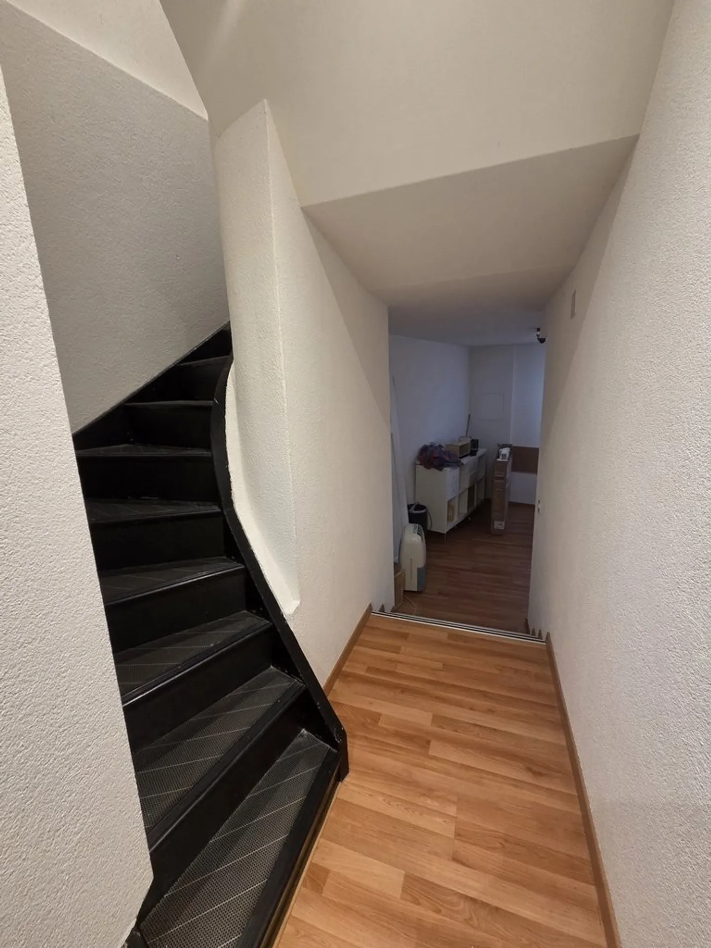 Appartement spacieux de 3,5 pièces dans un emplacement recherché dans le quartier 6 - Photo 9 sur 12