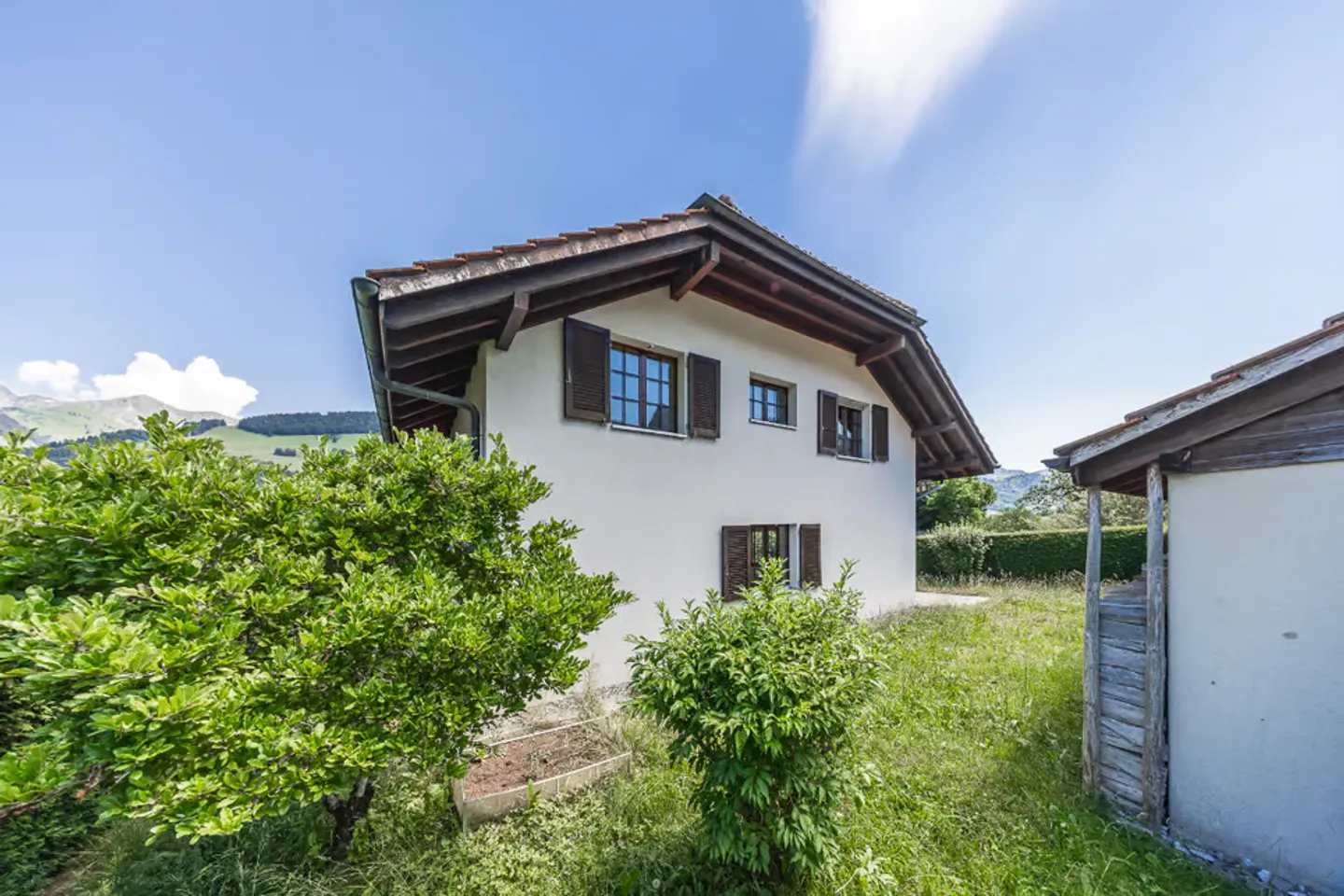 Atmosfera calda e autentica: casa a schiera con giardino - Foto 1 di 13