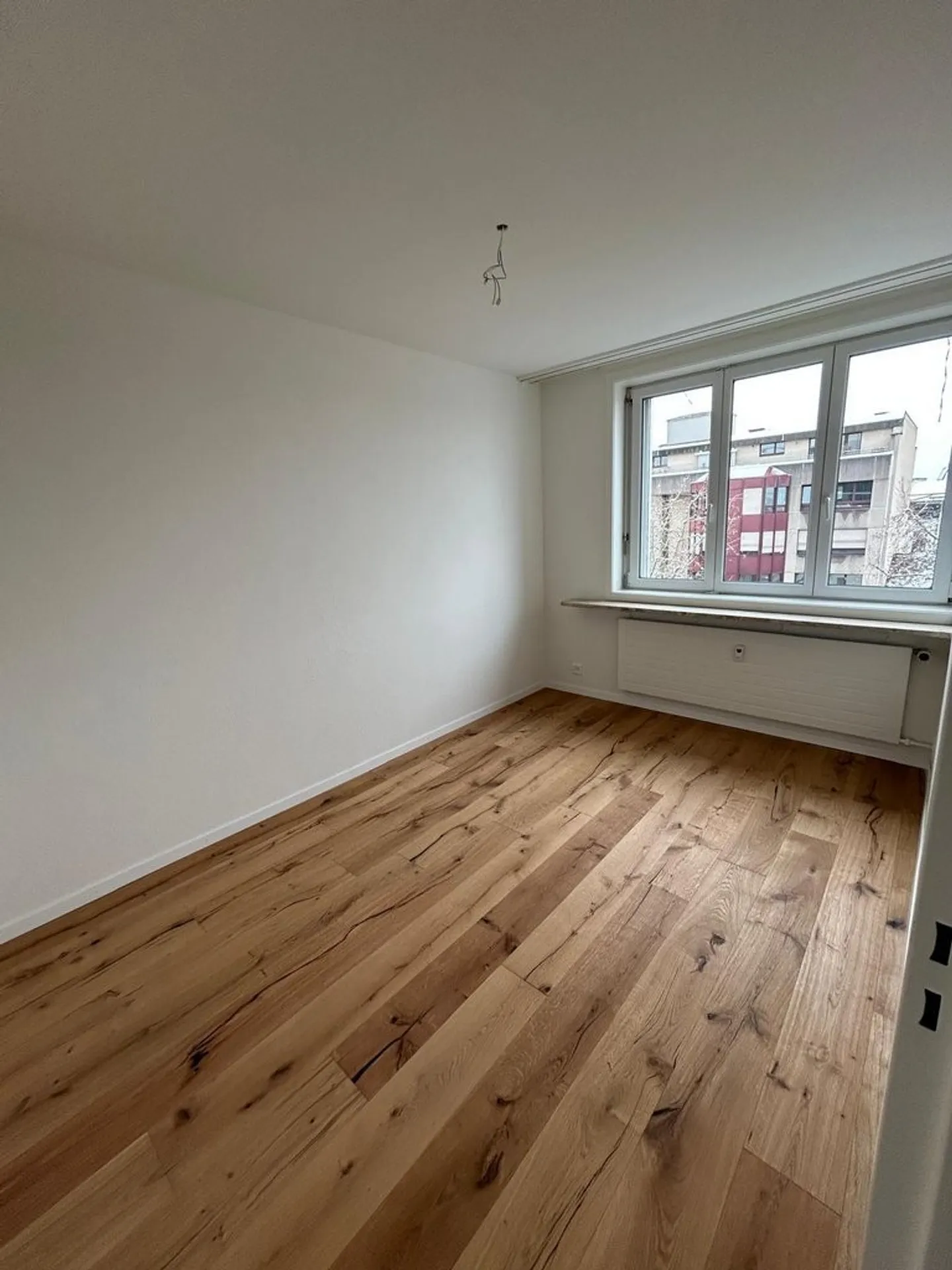 Appartamento moderno di 4 stanze in affitto - Foto 5 di 9